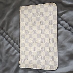 Louis Vuitton Damien Azur Neverfull Pochette